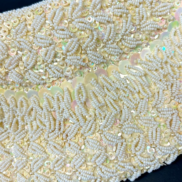 Vintage hinged ivory and iridescent beaded clutch purse SIMPSON’S Hong Kong - Picture 9 of 14